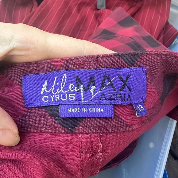 Miley Cyrus Max Azria Y2K Red Black Buffalo Mini Skirt - Picture 3 of 3